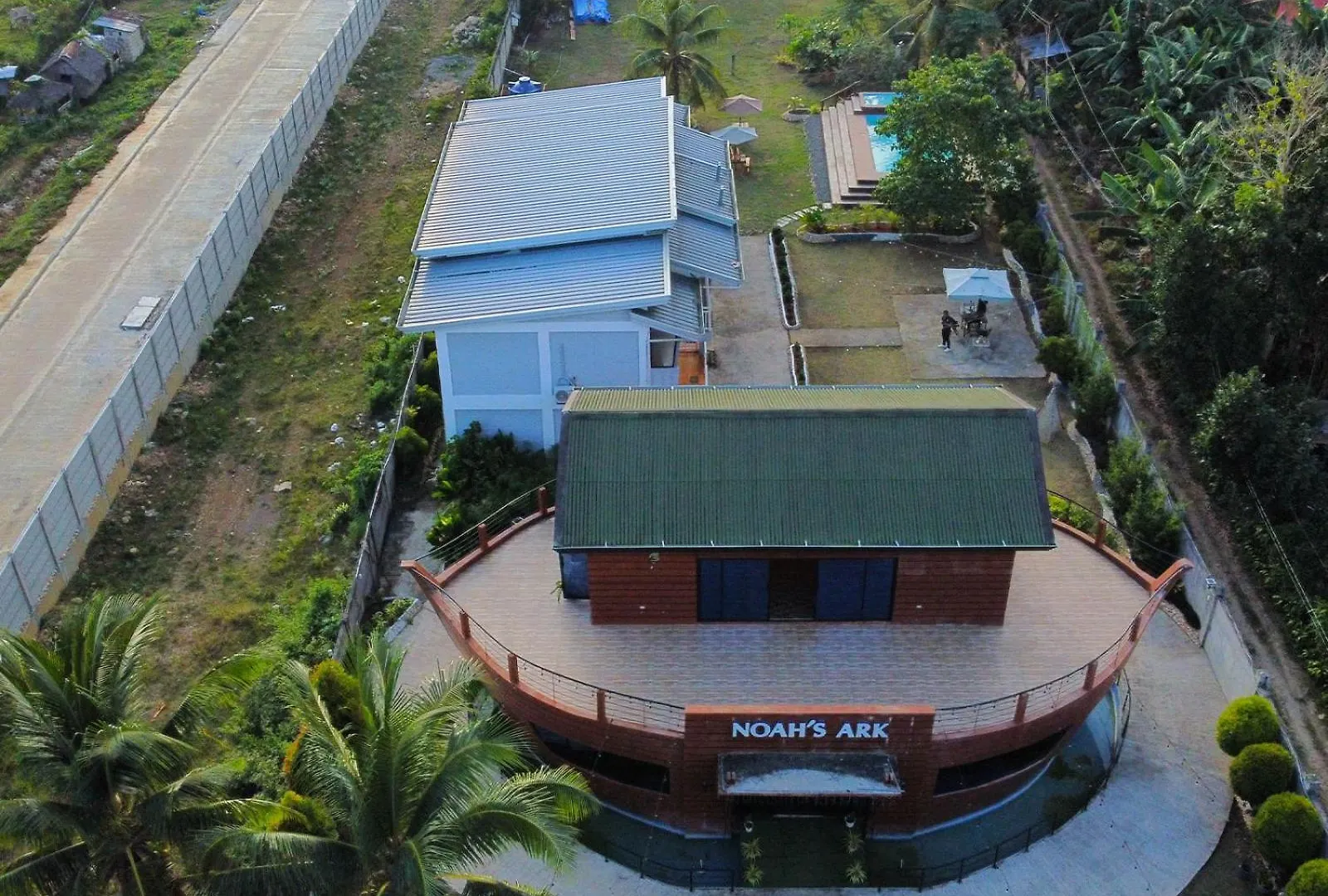 Noah'S Ark Hotel Powered By Cocotel Dauis 3*,